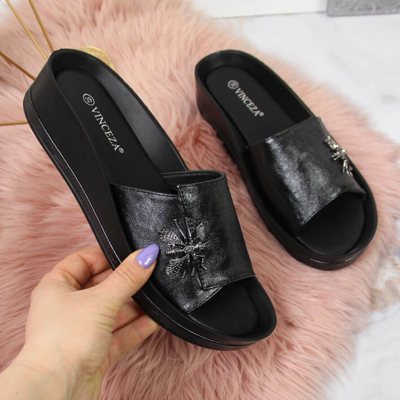 Zapatillas casa mujer cuña negras con lazo Vinceza negro 1