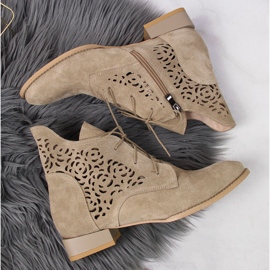 Botines piel serraje calados beige Juma 3