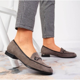 Mocasines de mujer bajos con decoración Jezzi gris 2 Mocasines de mujer bajos con decoración Jezzi gris 2