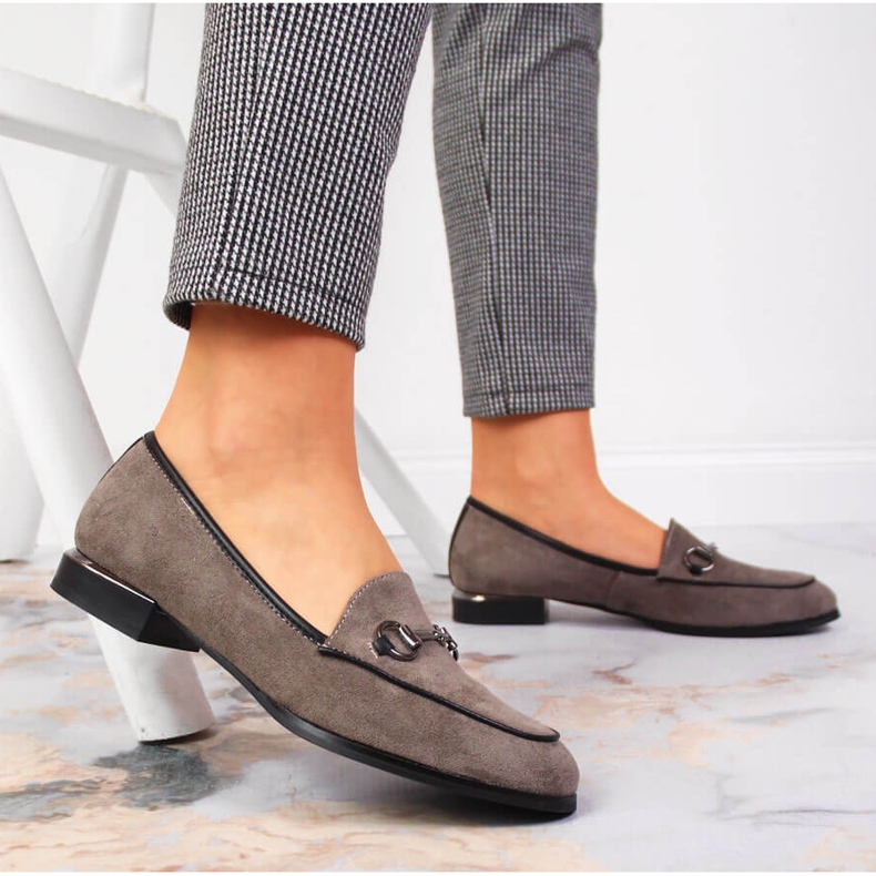 Mocasines de mujer bajos con decoración Jezzi gris 2