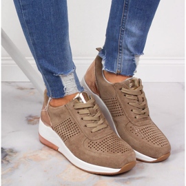 Zapatos cuña mujer beige Jezzi 3