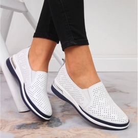Zapatos sin cordones de mujer en piel calada, blanco T.Sokolski 1