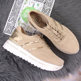 Zapatos de cuero de mujer en la plataforma Filippo beige. 2