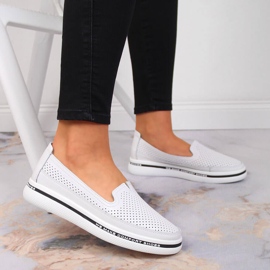 Zapatos mujer piel calada blanca Filippo 6