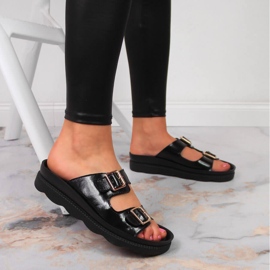 Babucha mujer en piel con hebillas negro Filippo 5
