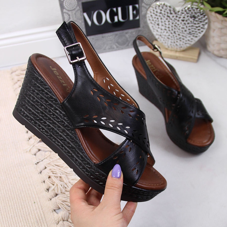 Sandalias mujer cuña negras Jezzi negro 1