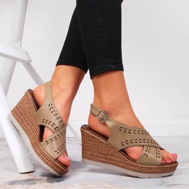 Sandalias mujer beige con cuña Jezzi 4