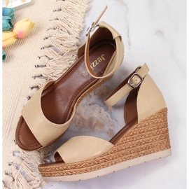 Sandalias mujer beige con cuña Jezzi 2