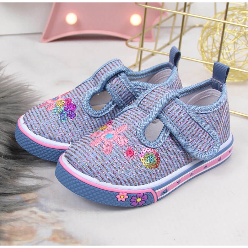 Deportivas atletico azules con velcros para niña 2