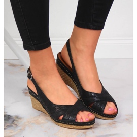 Sandalias mujer de piel con cuña negra Dolce Pietro negro 3