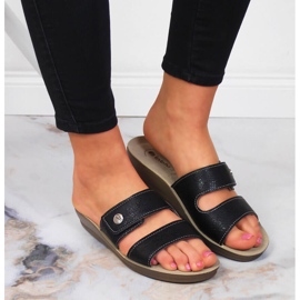 Negro Zapatillas de casa de mujer Inblu negras con velcro 3