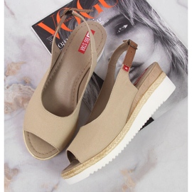 Sandalias mujer beige con cuña Big Star JJ276049 6