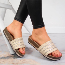 S.Barski Pantuflas beige de mujer con plataforma de S. Bararski 1