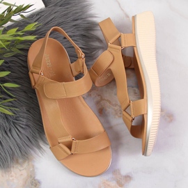 Sandalias mujer con velcro camel Jezzi marrón 4