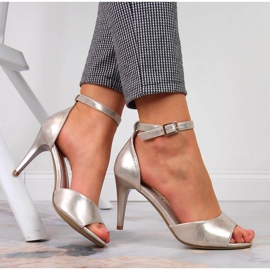 Sandalias de mujer con tacón alto dorado Sergio Leone 1