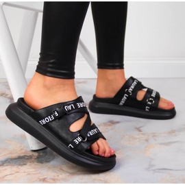Zapatilla plataforma Laura La.Fi negra negro 4