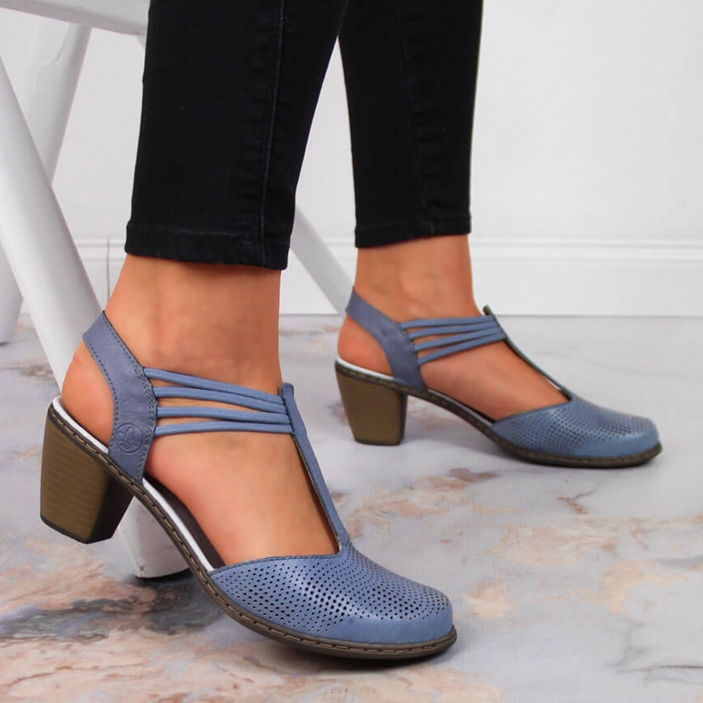 Sandalias de mujer de piel con elásticos Rieker 40988-12 azul 2 Sandalias de mujer de piel con elásticos Rieker 40988-12 azul 2