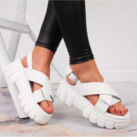 Sandalias de mujer en la plataforma Jezzi blanca blanco 1