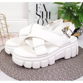 Sandalias de mujer en la plataforma Jezzi blanca blanco 5