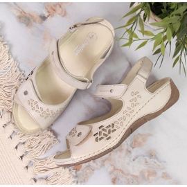 Sandalias mujer piel con velcro dorado Helios 266 3