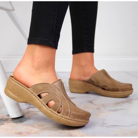 Babucha cuña piel beige Łukbut 650 5