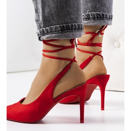 Tacones rojos con tacón Hakol 1
