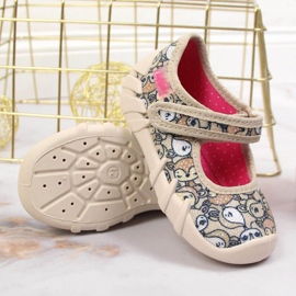 Bailarina con velcro beige Jr. Befado 3