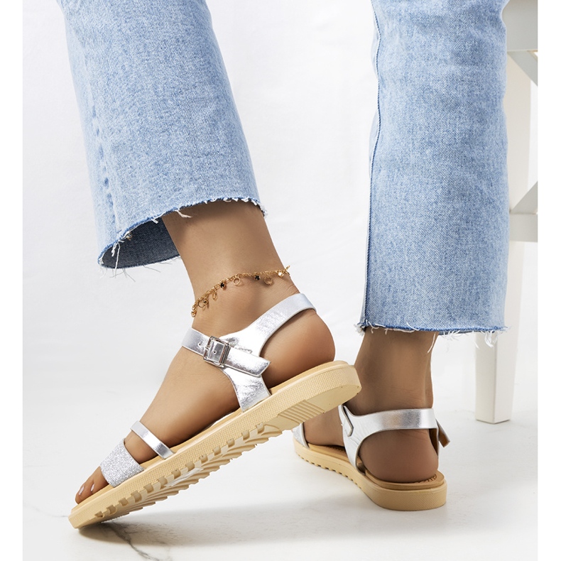 Sandalias Indiana plata brillo 1