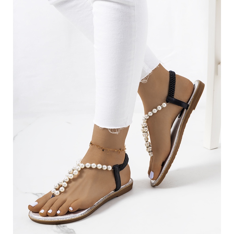 Sandalias negras con perlas Tana negro 1 Sandalias negras con perlas Tana negro 1