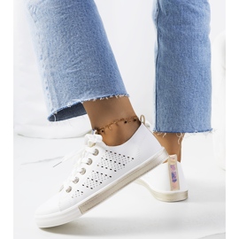 Deportivas de mujer Impi en blanco y dorado 1 Deportivas de mujer Impi en blanco y dorado 1