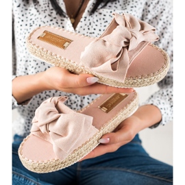 TRENDI Zapatillas en una plataforma de paja rosado 1