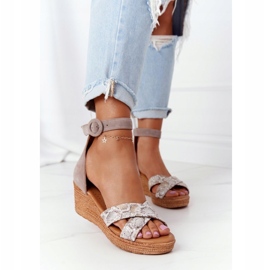 Sandalias Cuña Ante Maciejka 04565-04 Beige-Dorado 1 Sandalias Cuña Ante Maciejka 04565-04 Beige-Dorado 1