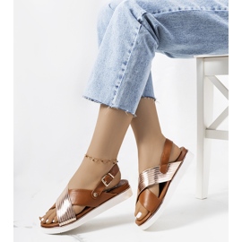 Sandalias marrones con aplicación de Myrtle metalizado marrón dorado 1 Sandalias marrones con aplicación de Myrtle metalizado marrón dorado 1