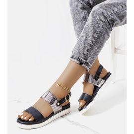 Sandalias negras con aplicación de Larochelle metalizada negro plata 1