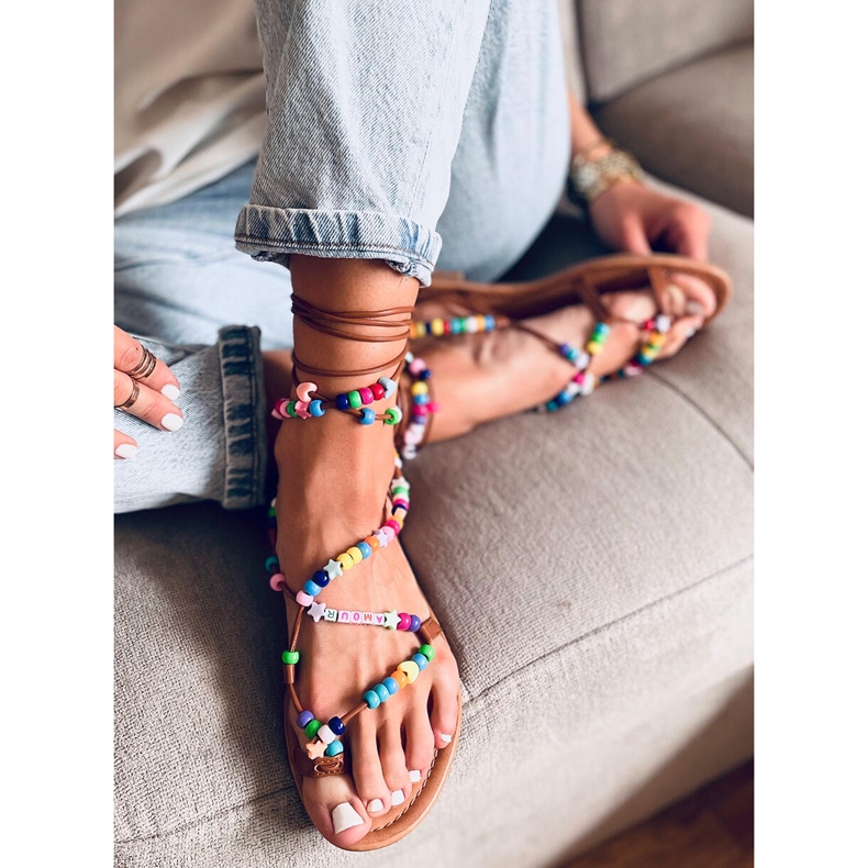 Mujeres romanas con cuentas Megh Camel marrón 1