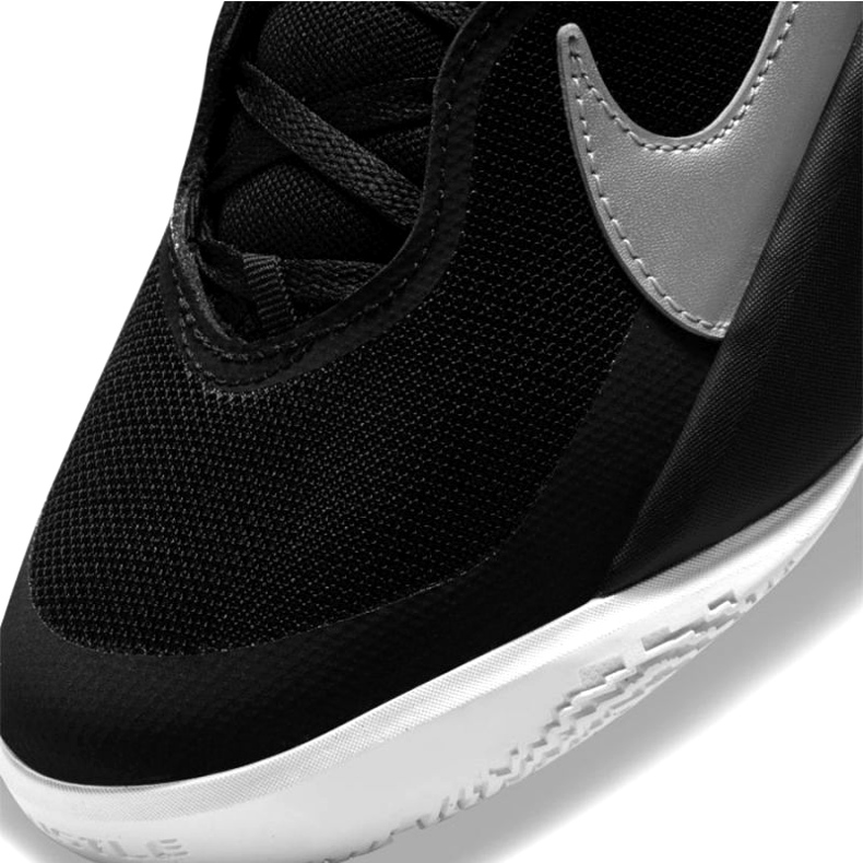 Zapatillas de baloncesto Nike Team Hustle D 10 Big Jr CW6735 004 negro plata 3 Zapatillas de baloncesto Nike Team Hustle D 10 Big Jr CW6735 004 negro plata 3