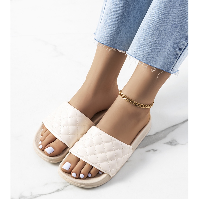 Babuchas Kate acolchadas beige 1