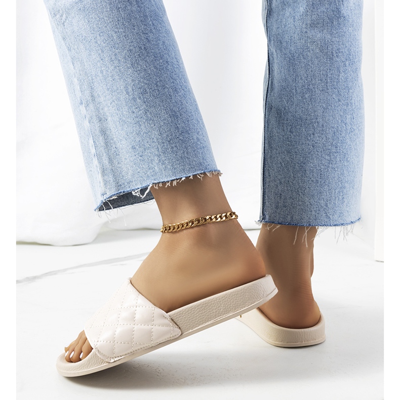 Babuchas Kate acolchadas beige 2