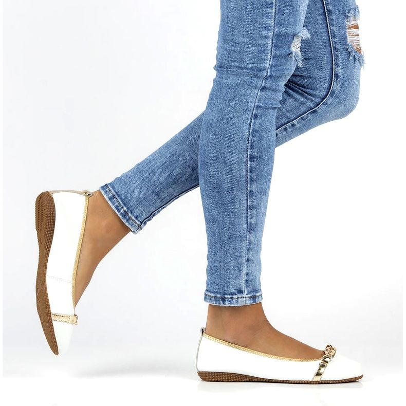 Bailarinas de piel con cadena Filippo DP3709/22 blanco 5 Bailarinas de piel con cadena Filippo DP3709/22 blanco 5