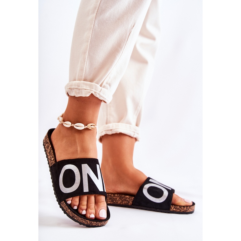 PE1 Pantuflas clásicas sin cordones con inscripción Bahari en negro y plateado 1