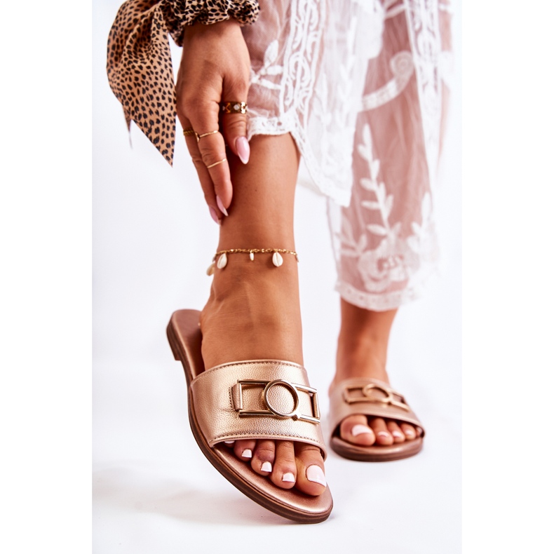 PE1 Pantuflas Clásicas De Mujer Con Adorno Sherri Dorado 1 PE1 Pantuflas Clásicas De Mujer Con Adorno Sherri Dorado 1