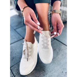 Zapatillas estilo calcetín Remy Beige 5