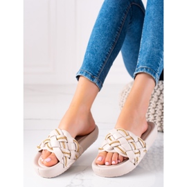 Seastar Zapatillas con estilo con cadenas beige 1