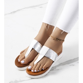 Babuchas blancas metalizadas Murilo blanco 1 Babuchas blancas metalizadas Murilo blanco 1