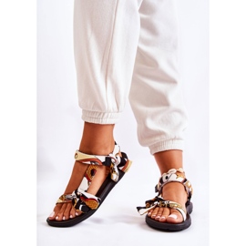 PM1 Sandalias Mujer Con Velcro Negro Caprisa blanco 4