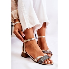 Sandalias de Mujer en Piel Maciejka 05177-25 Dorado negro 5