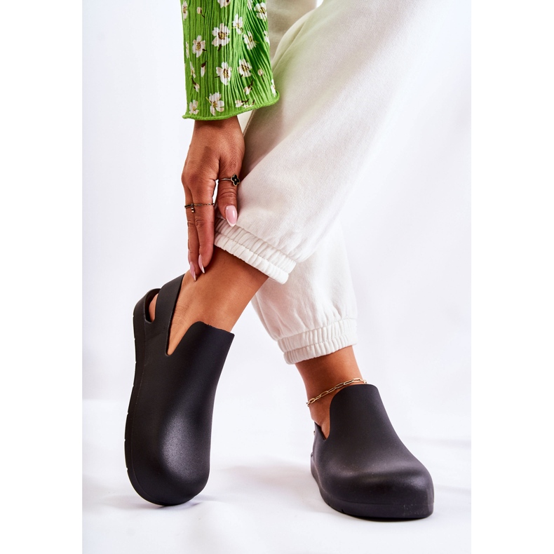 FS1 Zuecos de goma Meriko negros de moda 2