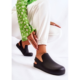 FS1 Zuecos de goma Meriko negros de moda 5