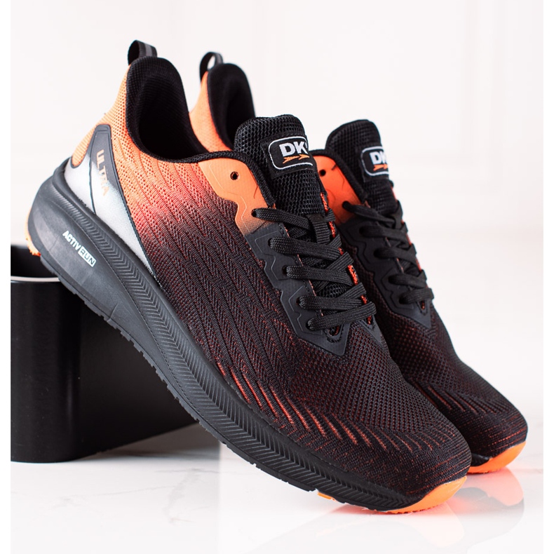 DK Zapatillas Activ Run para hombre negro naranja 1