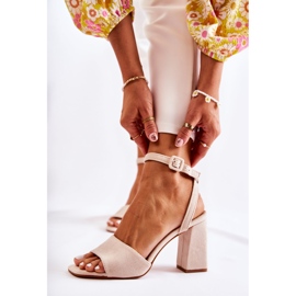 FB2 Sandalias De Moda En Un Bar Beige Salis 1